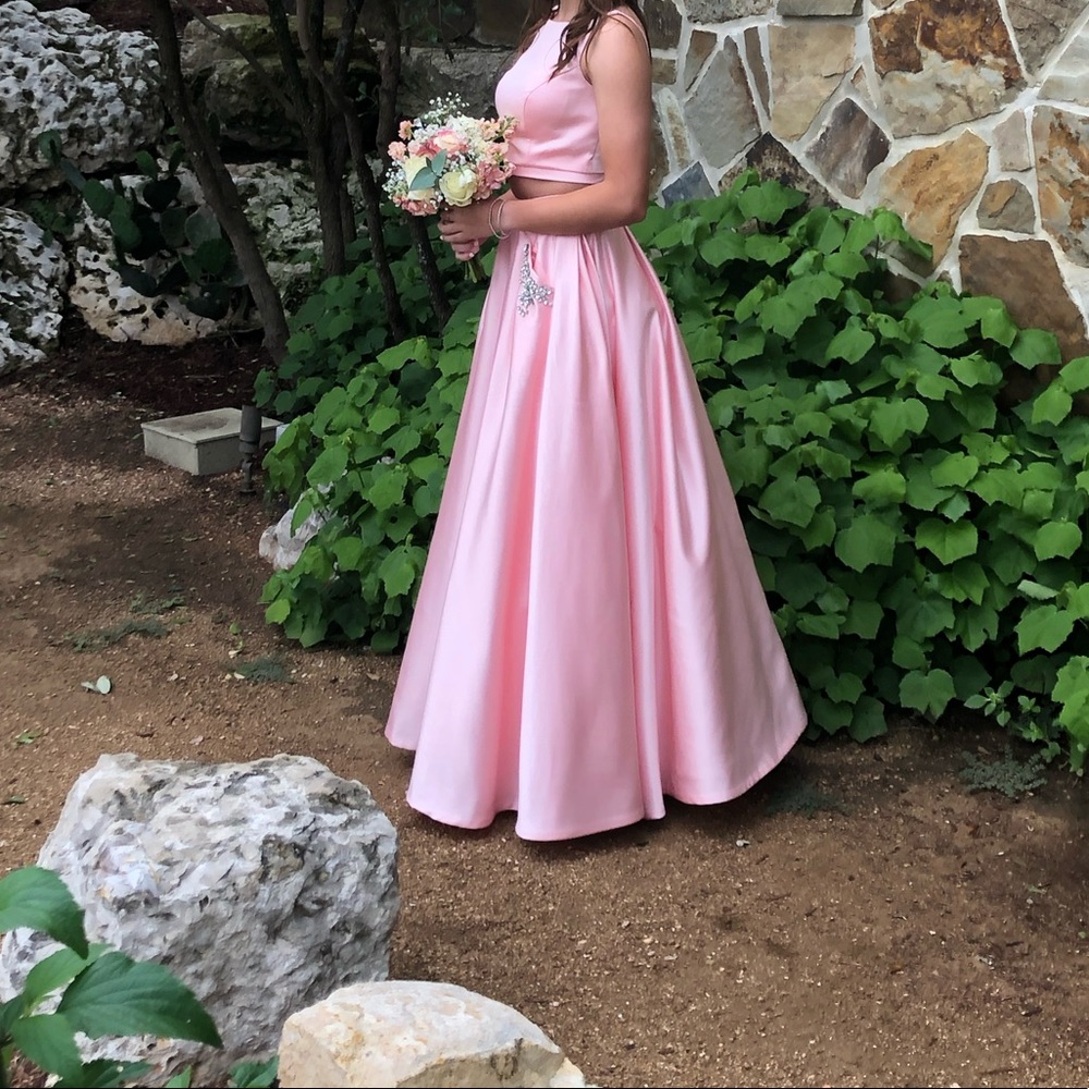Sherri Hill Prom Dress